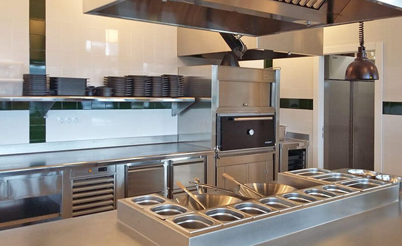 Cocina-Industrial-Profesional-Showcooking-·-SERHS-Projects