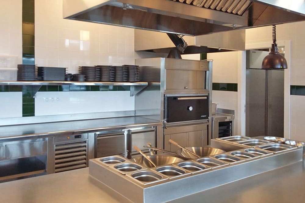 Cocinas industriales y profesionales para hostelería · SERHS Projects